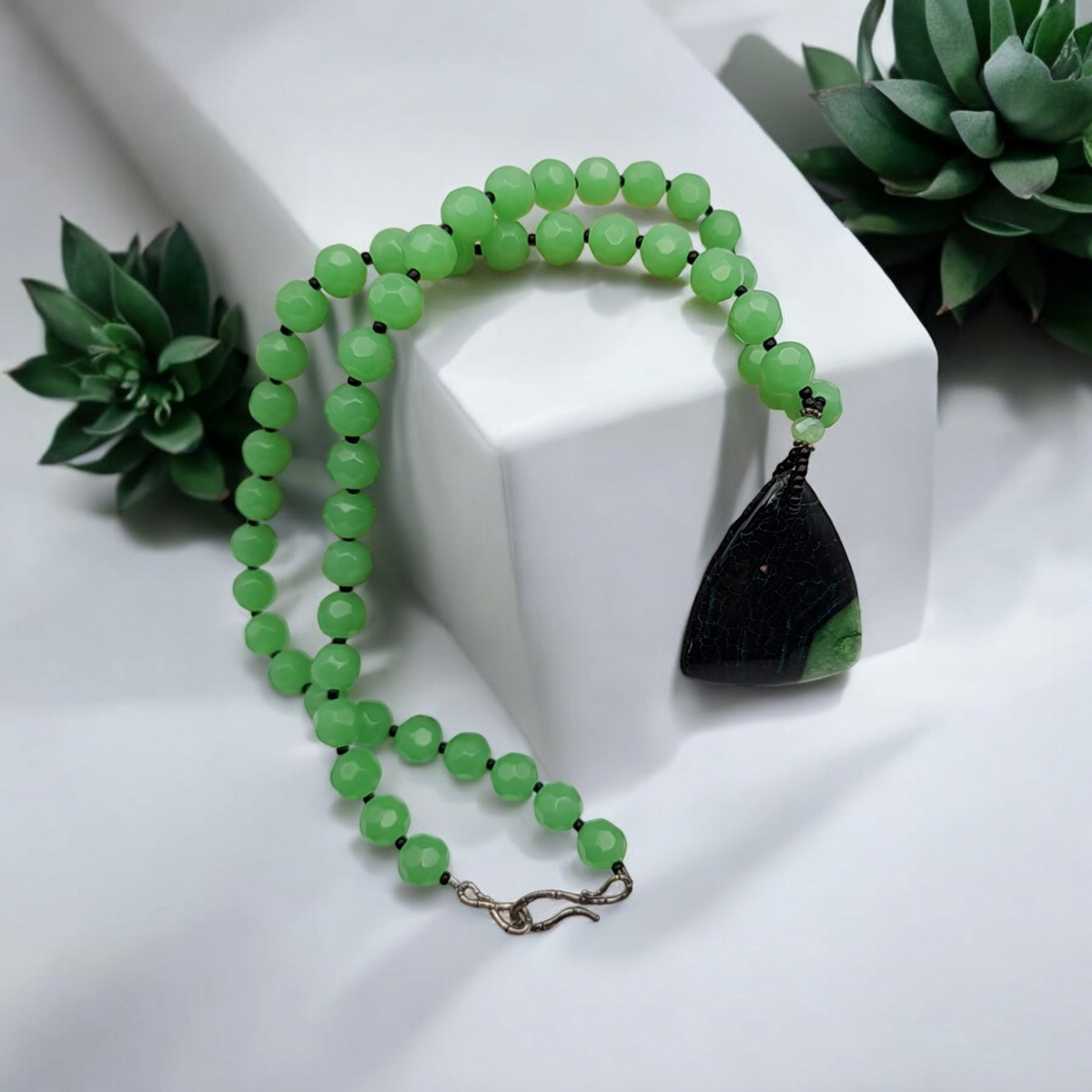 Green Geode Agate Necklace